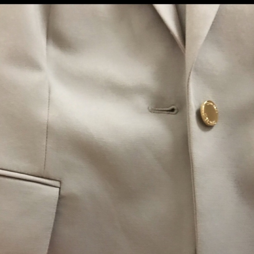 Calvin Klein Collection …Tan ‘Blazer and matching ‘Skirt…